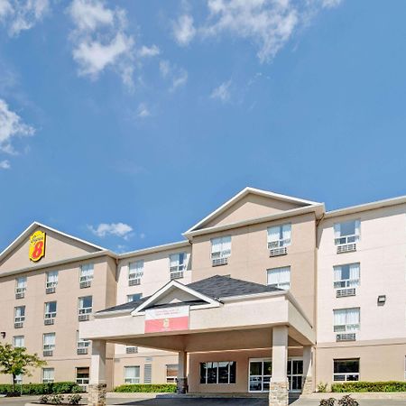 Super 8 By Wyndham Barrie South Hotel Kültér fotó