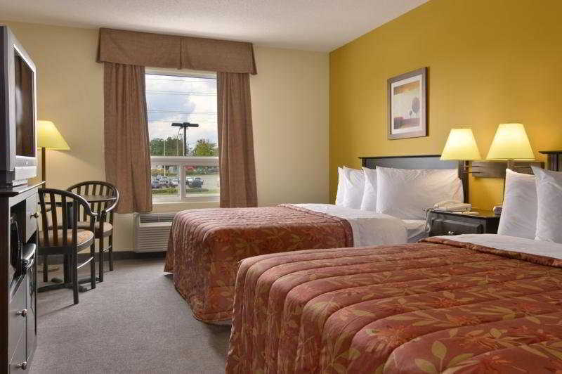 Super 8 By Wyndham Barrie South Hotel Kültér fotó